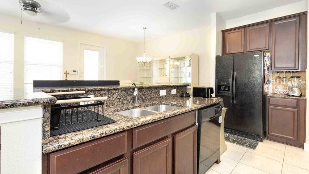 Image 42 of 45 For 545 Telfair Square Court