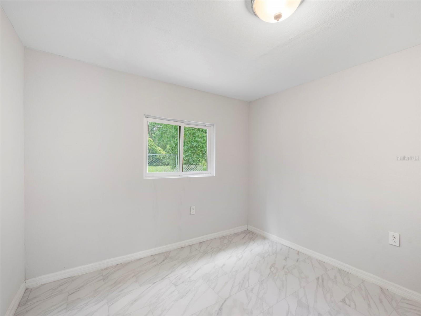 Image 21 of 23 For 4925 Catfish Road