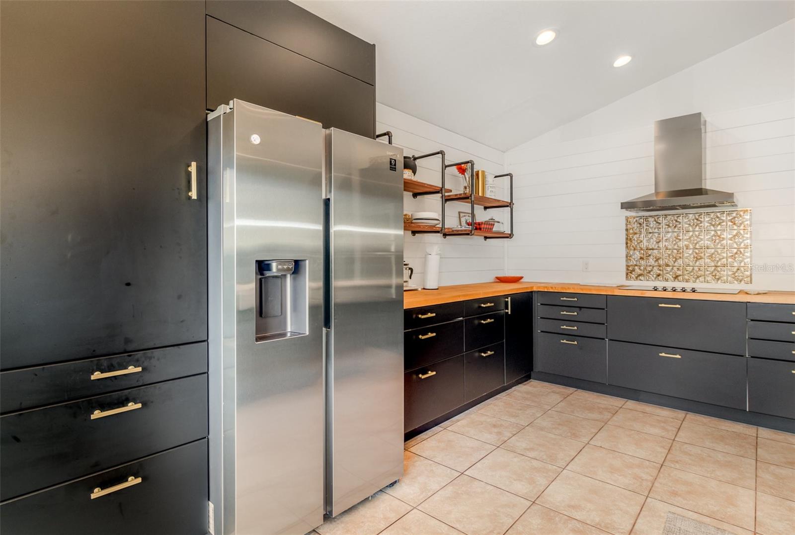 Image 12 of 35 For 1315 Vista Del Lago Boulevard