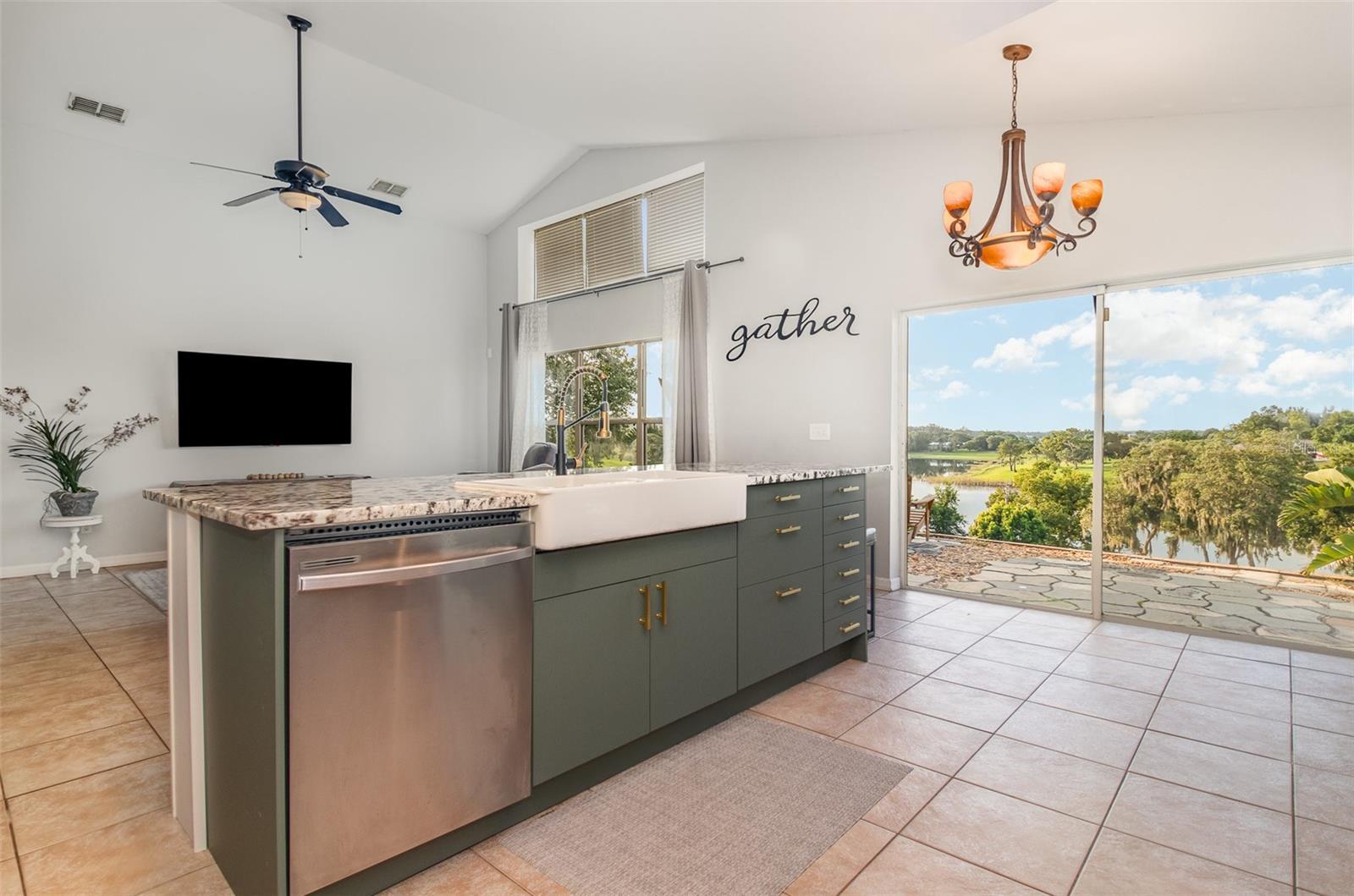 Image 13 of 35 For 1315 Vista Del Lago Boulevard
