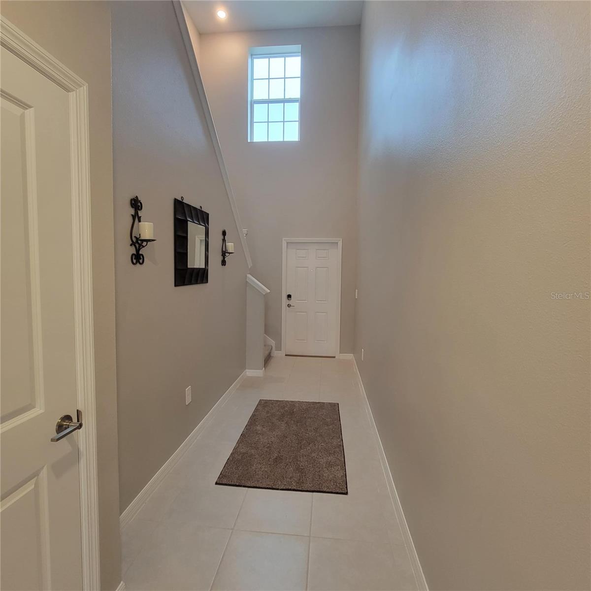 Image 23 of 40 For 13707 Newbridge Street