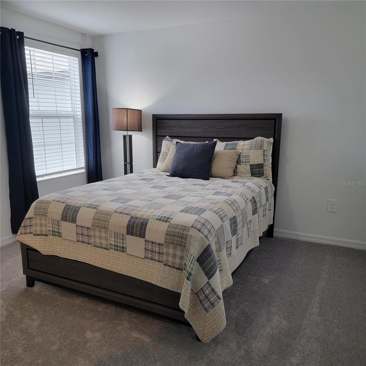 Image 34 of 40 For 13707 Newbridge Street