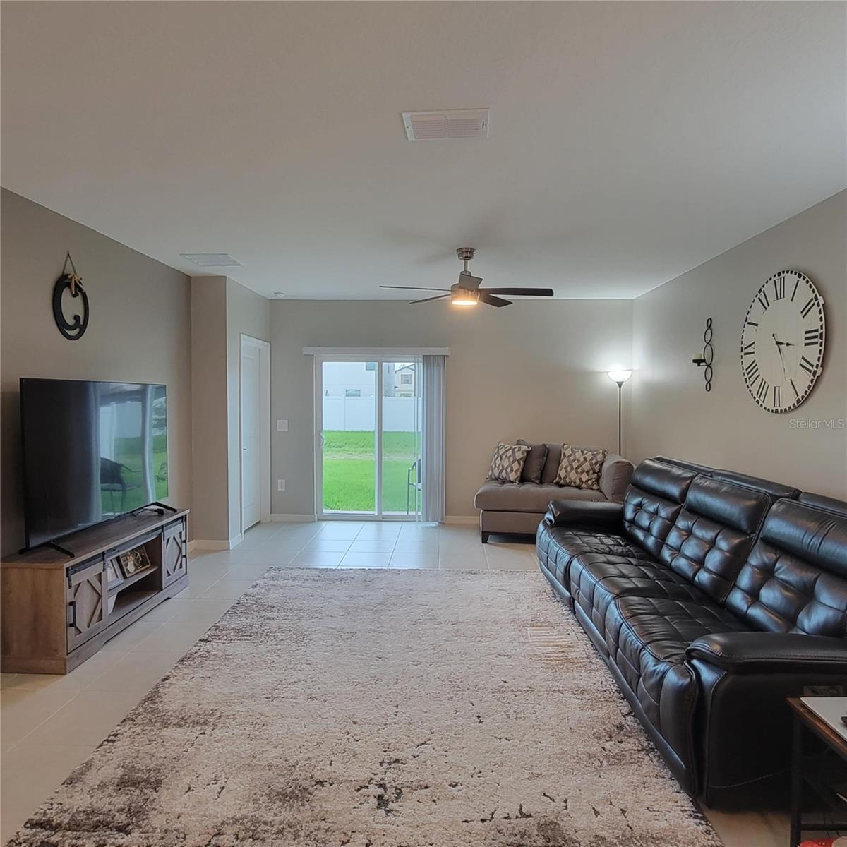 Image 6 of 40 For 13707 Newbridge Street