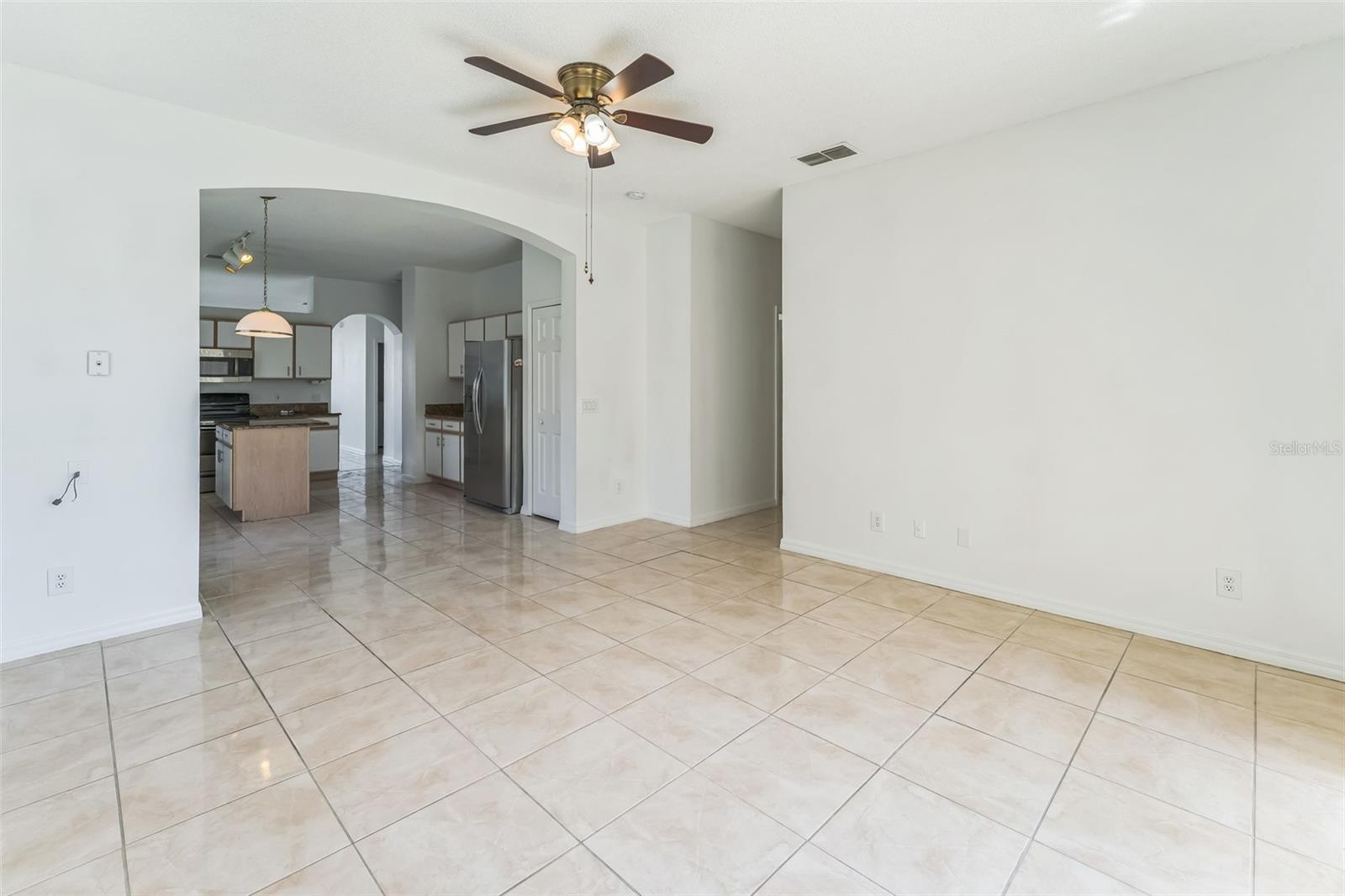 Image 14 of 35 For 2110 Mallard Creek Circle