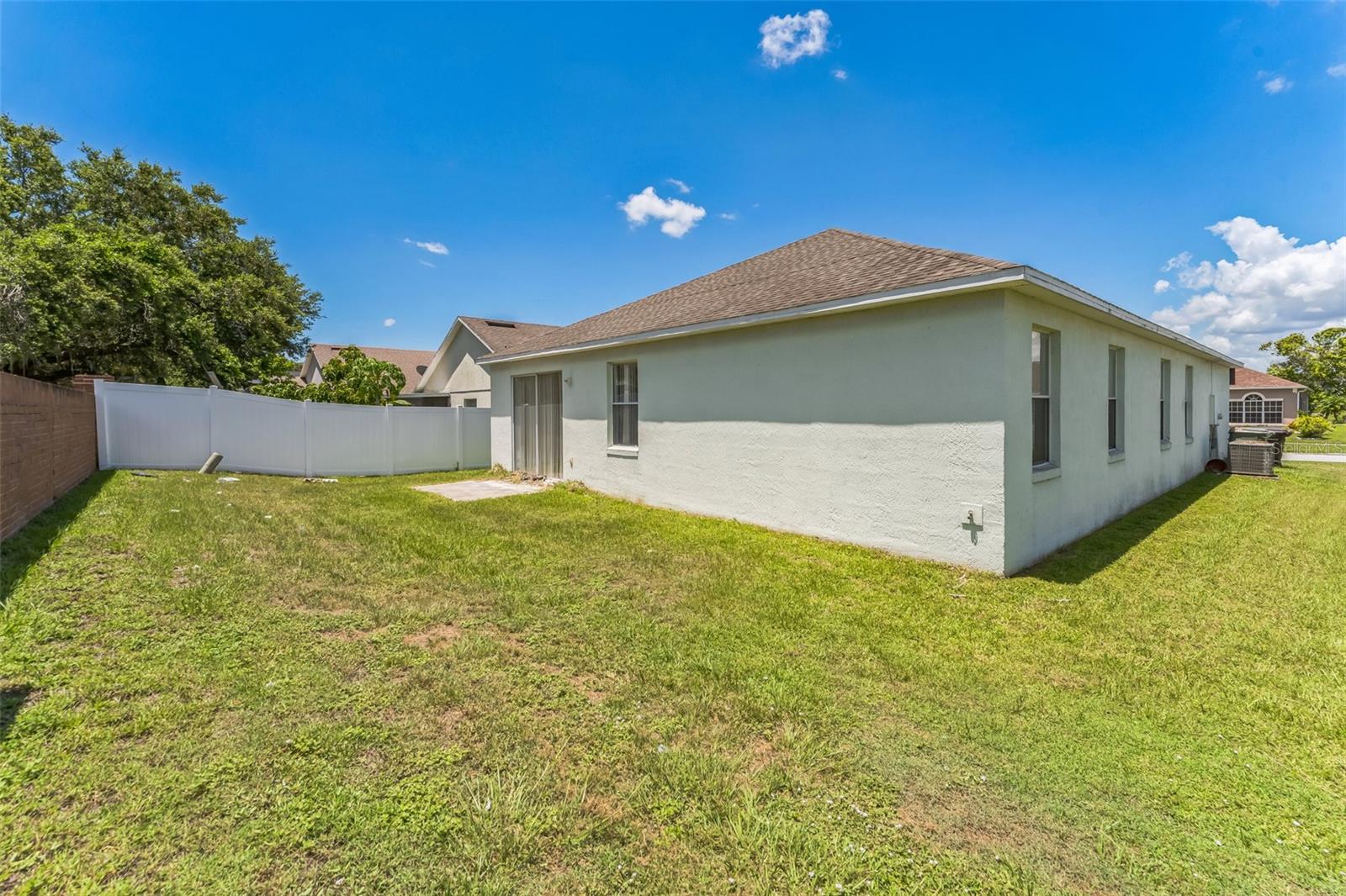 Image 6 of 35 For 2110 Mallard Creek Circle