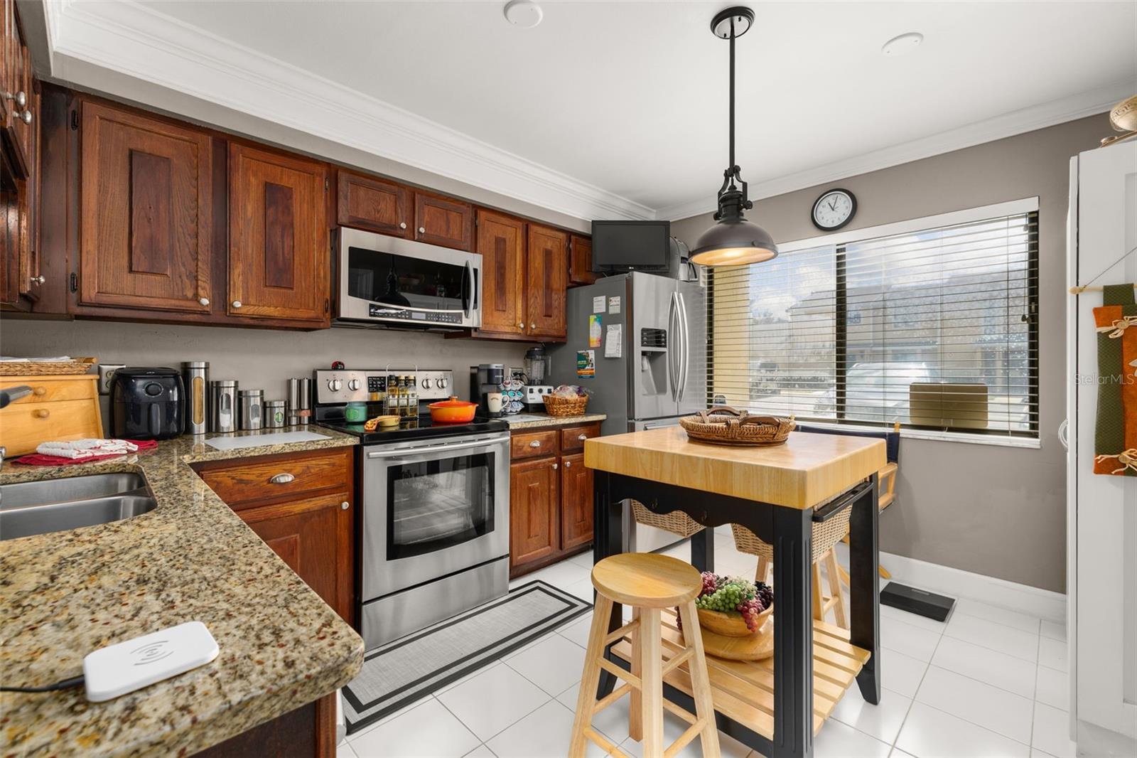 Image 15 of 42 For 2208 Mcmahon Court 1033