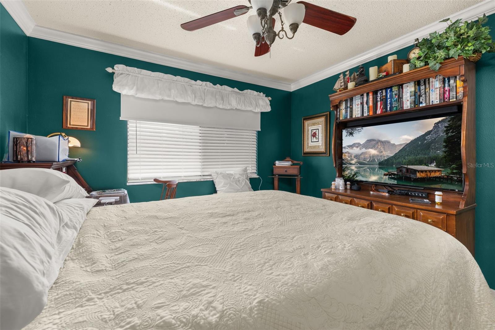 Image 23 of 42 For 2208 Mcmahon Court 1033