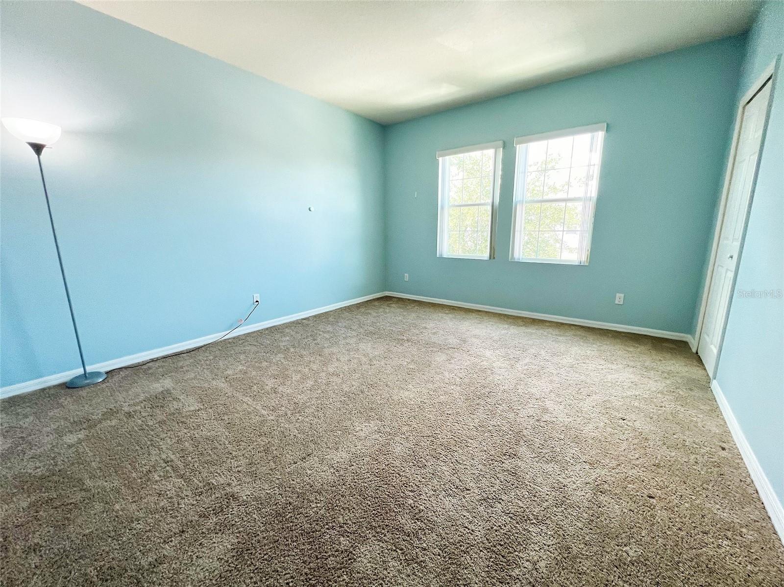 Image 17 of 26 For 9081 Shepton Street