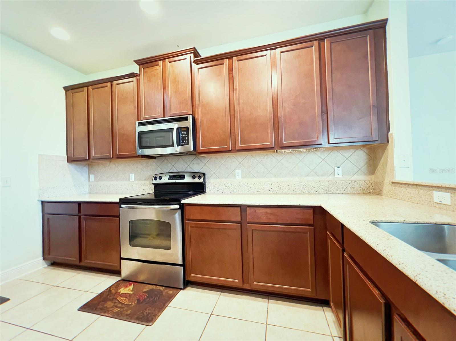 Image 8 of 26 For 9081 Shepton Street