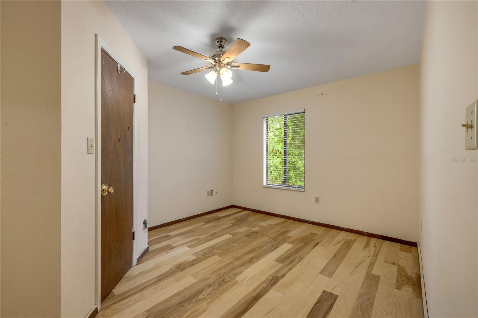 Image 18 of 37 For 32125 Okaloosa Trail