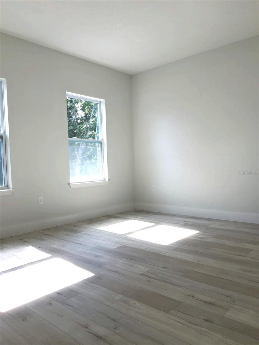 Image 7 of 24 For 12793 43rd Circle