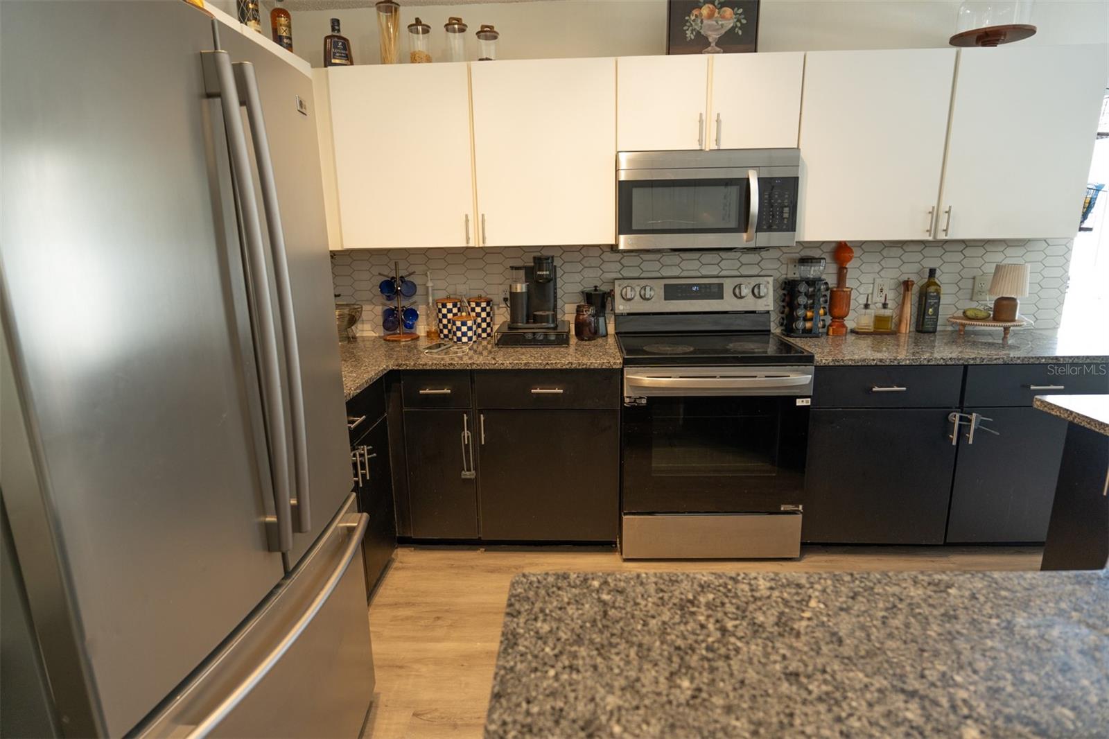 Image 13 of 38 For 11761 Hatcher Cir
