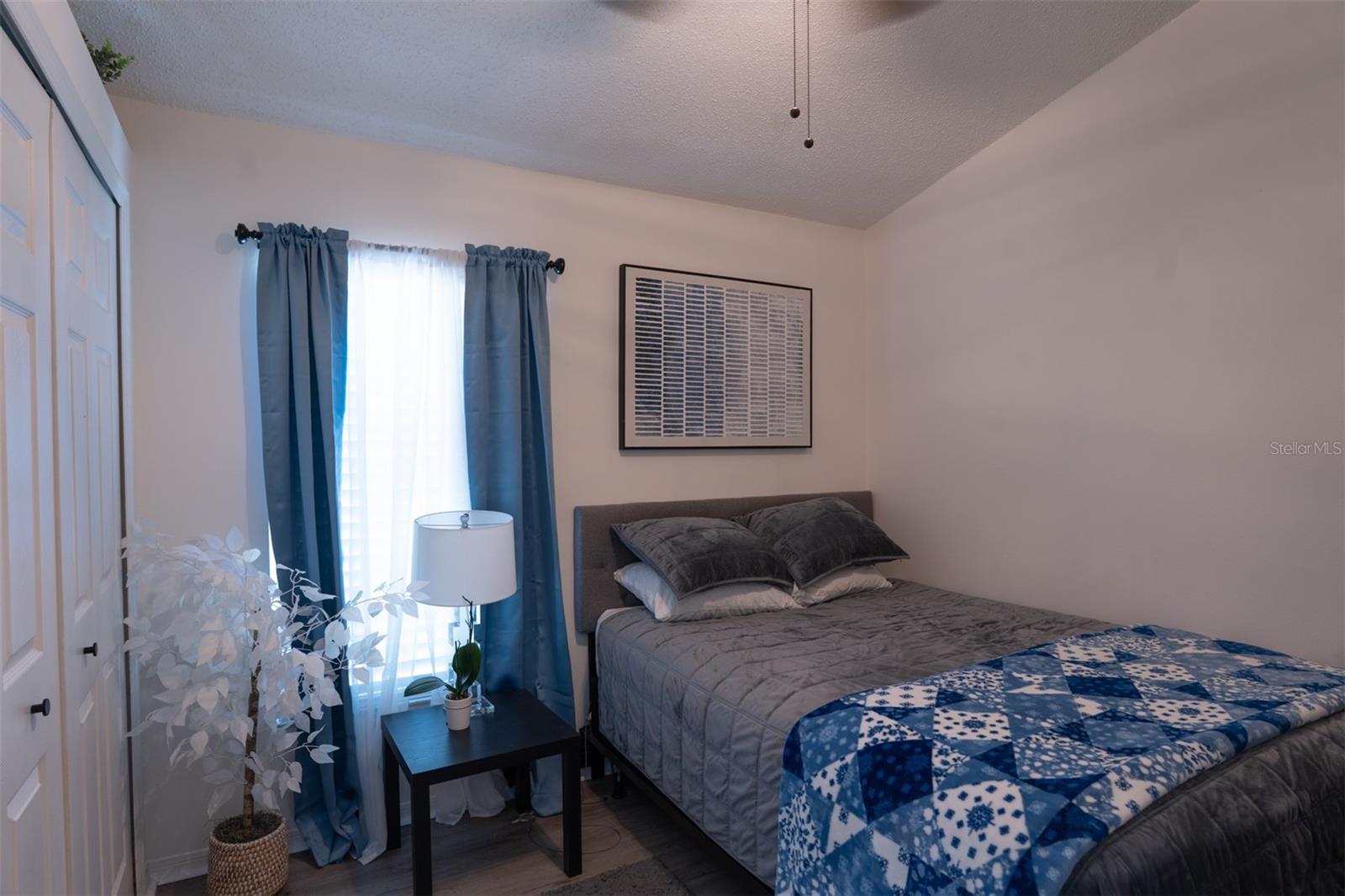 Image 33 of 38 For 11761 Hatcher Cir