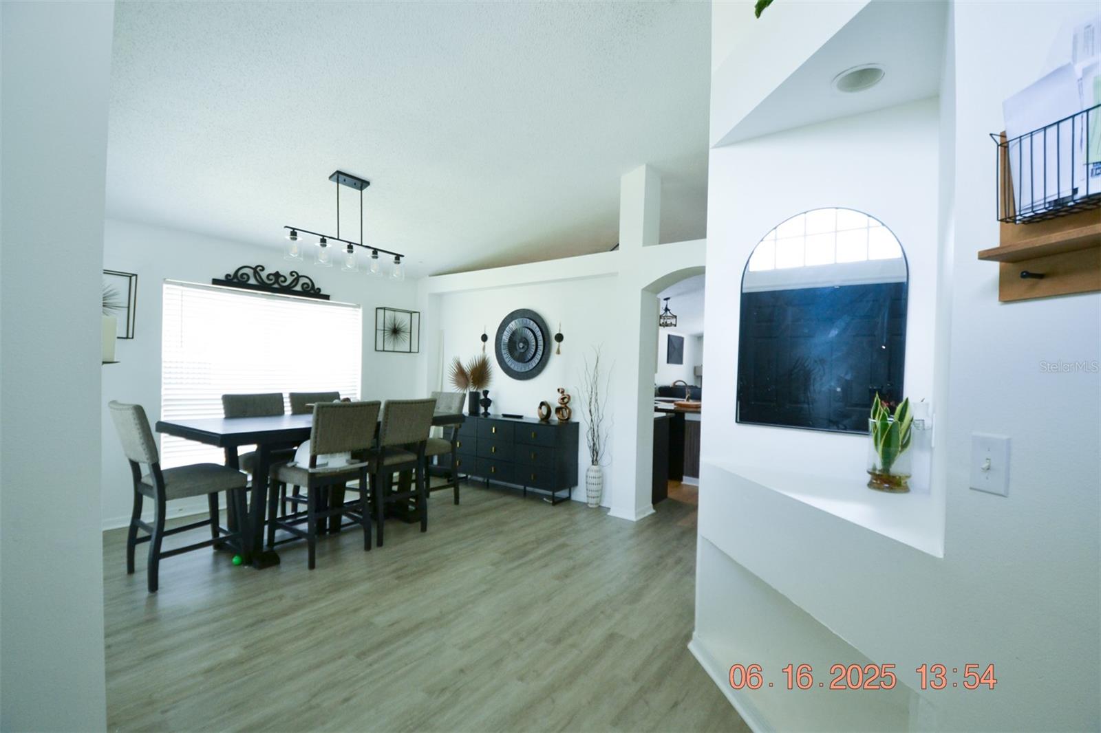 Image 5 of 38 For 11761 Hatcher Cir