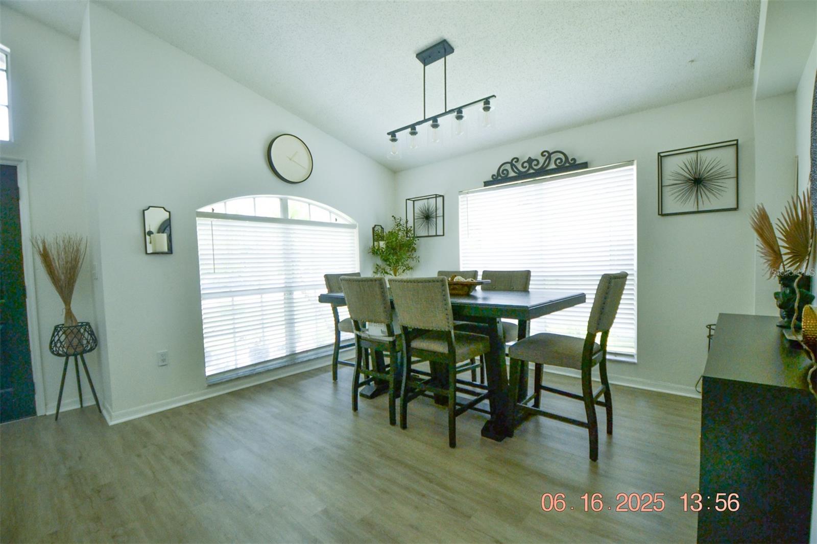 Image 7 of 38 For 11761 Hatcher Cir