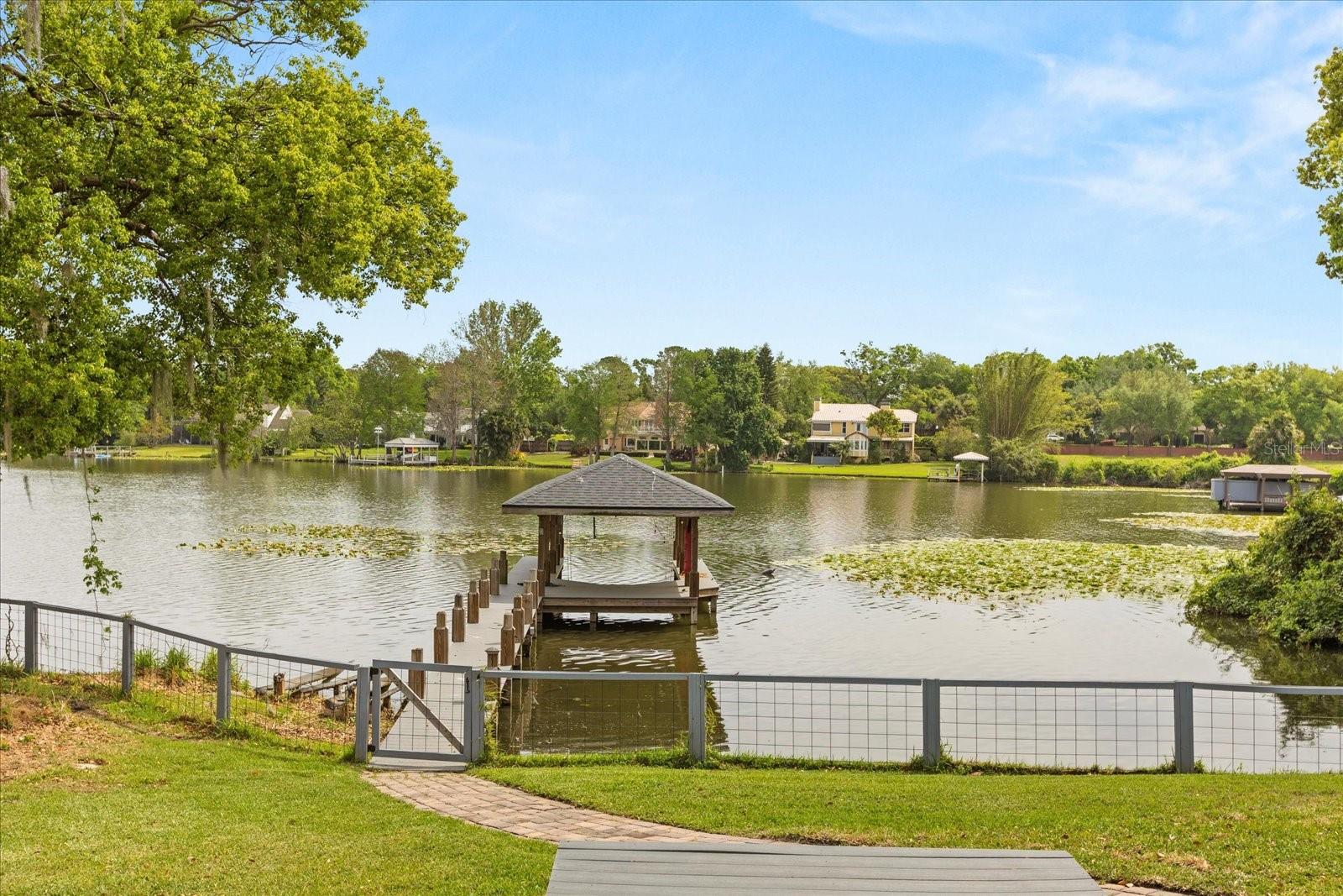 Image 33 of 42 For 201 Cedarwood Drive
