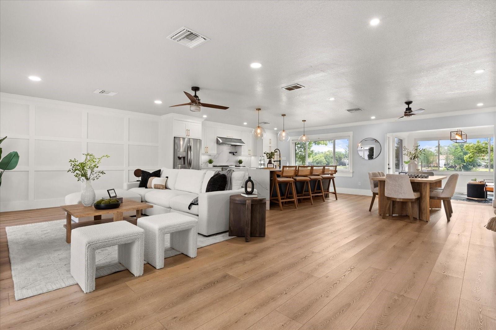 Image 7 of 42 For 201 Cedarwood Drive