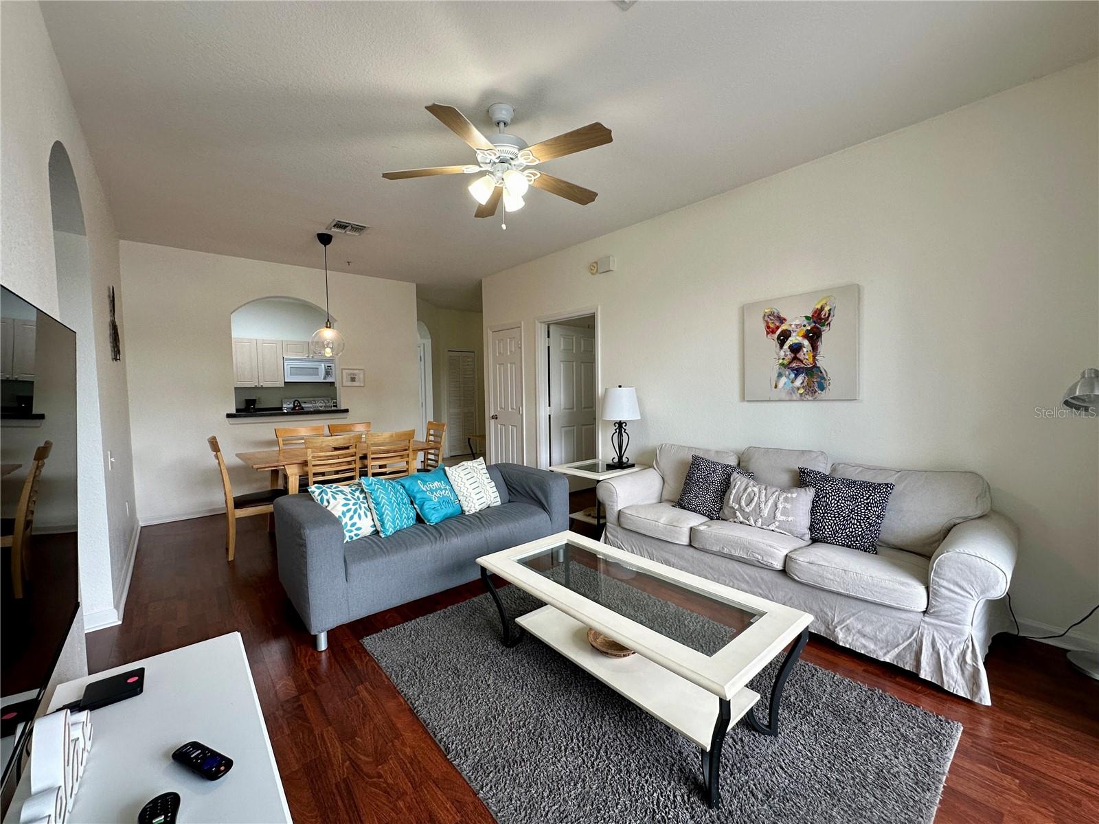 Image 14 of 32 For 2300 Silver Palm Drive 201