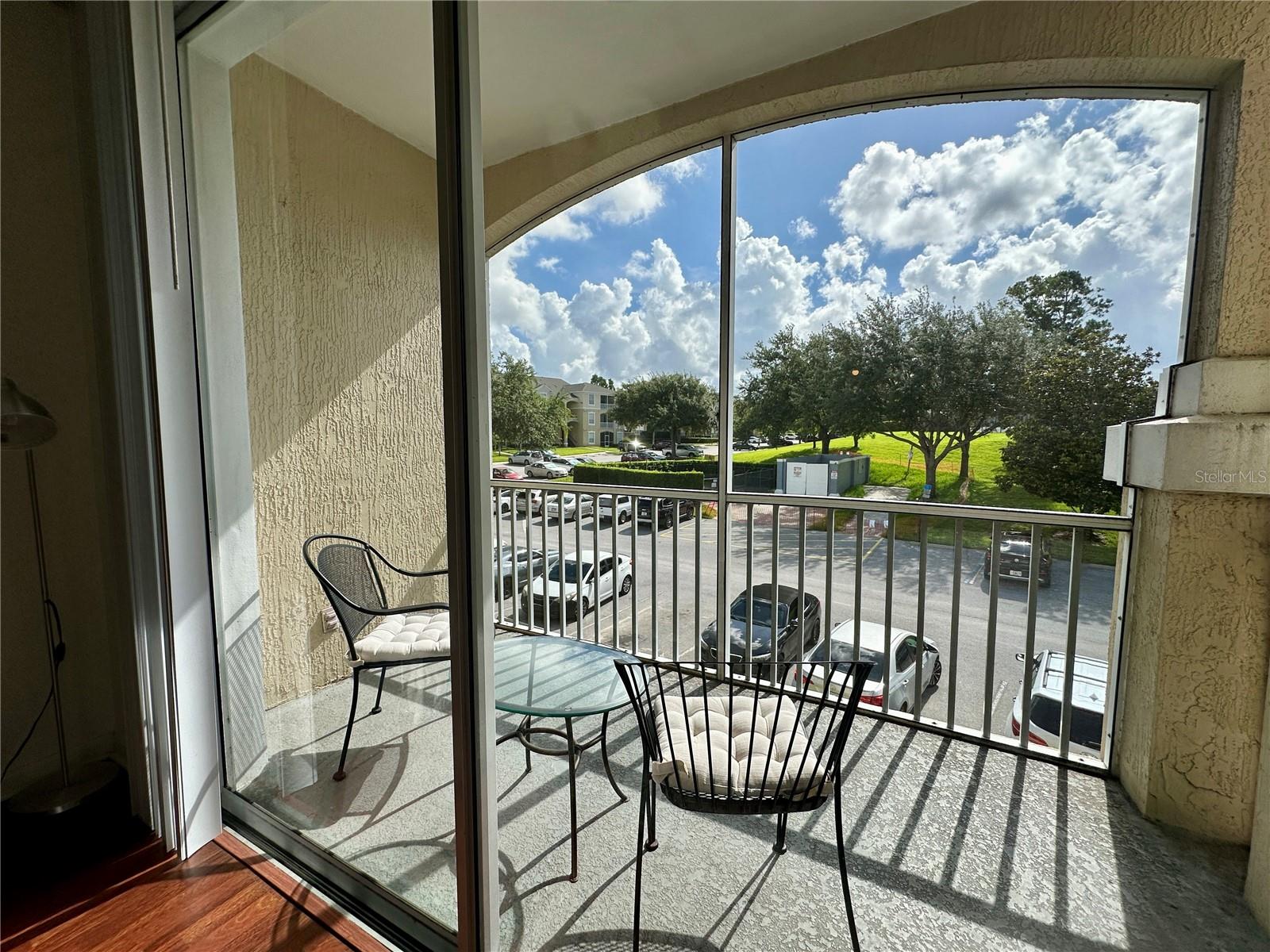 Image 15 of 32 For 2300 Silver Palm Drive 201