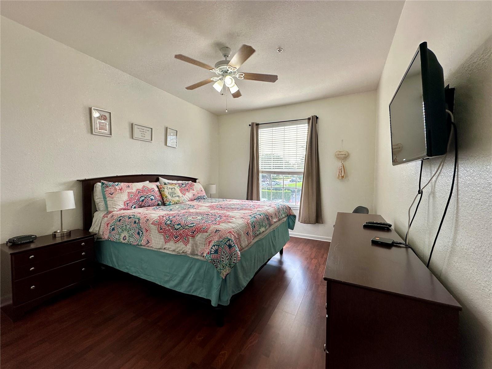 Image 16 of 32 For 2300 Silver Palm Drive 201