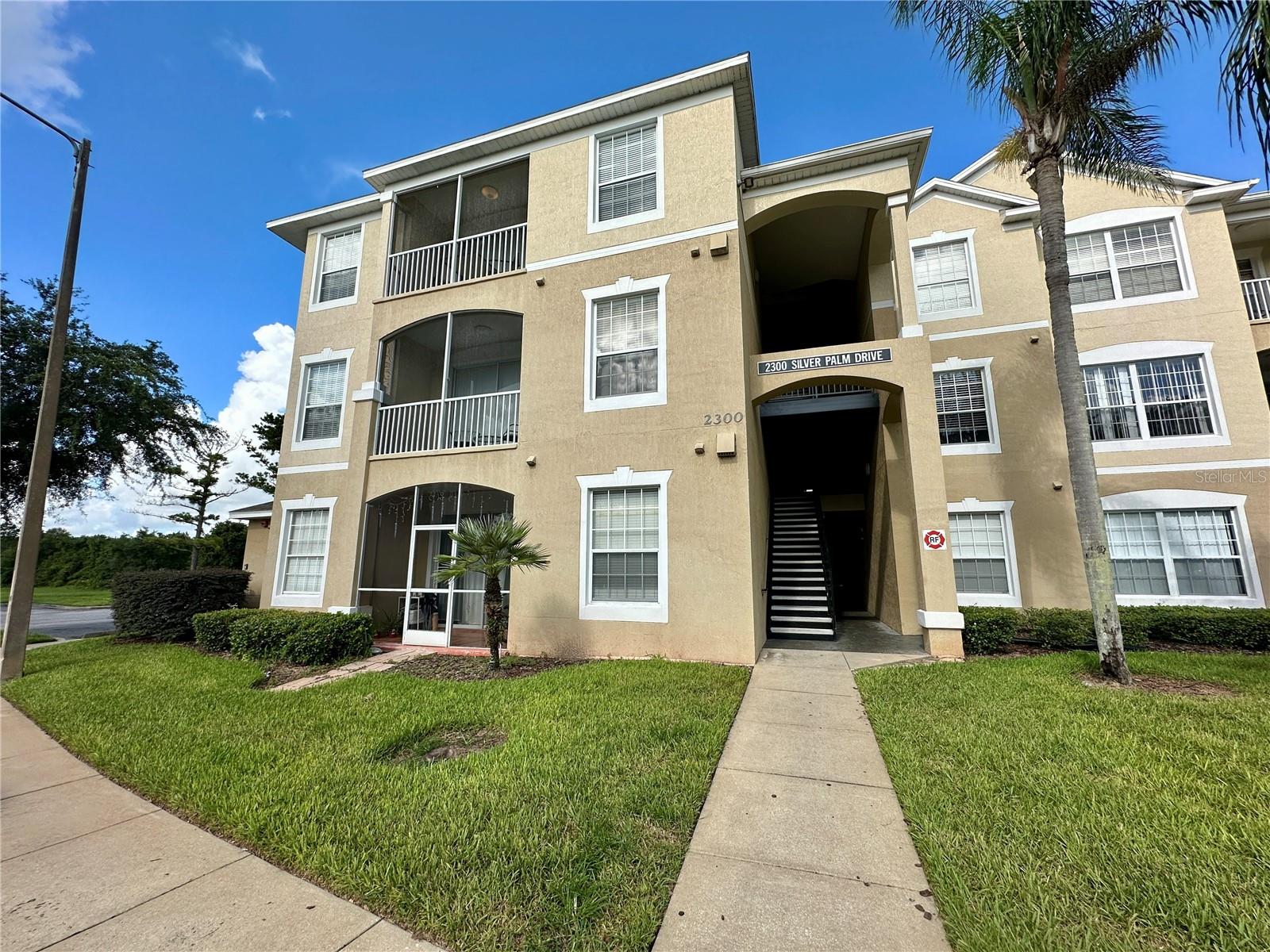 Image 2 of 32 For 2300 Silver Palm Drive 201