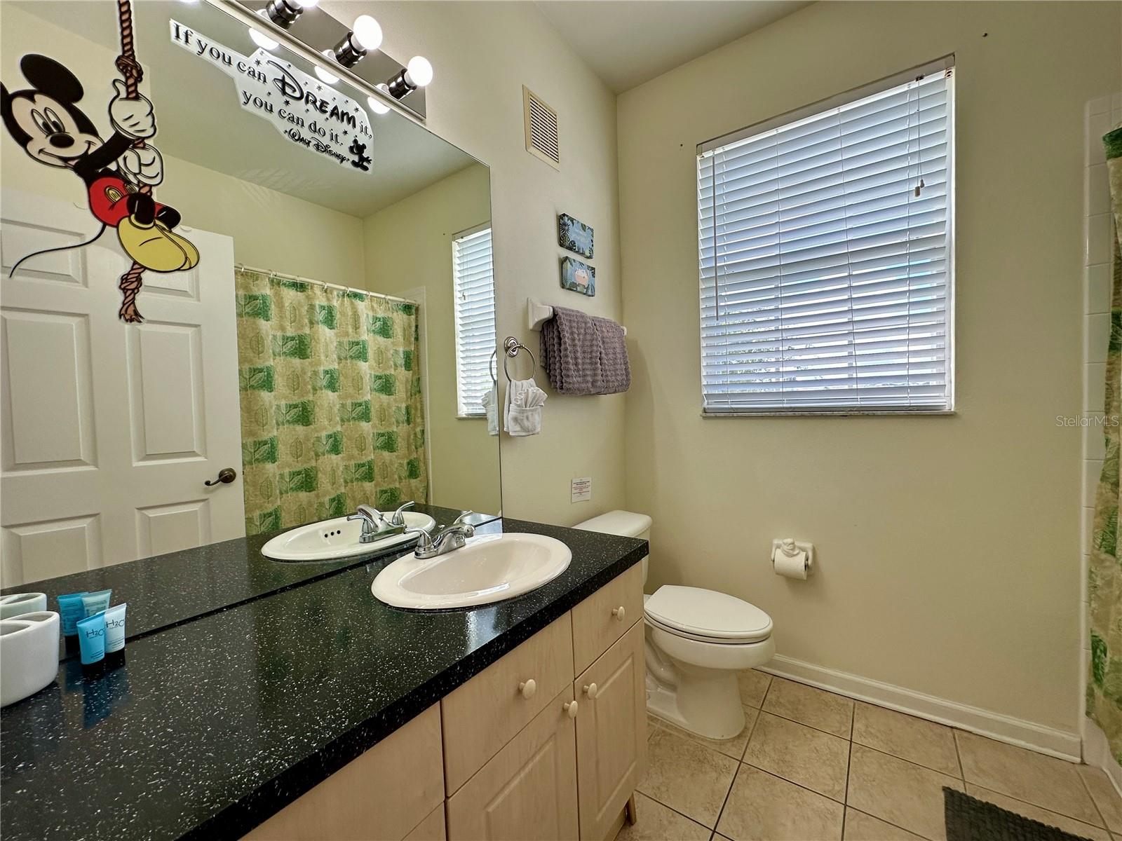 Image 20 of 32 For 2300 Silver Palm Drive 201