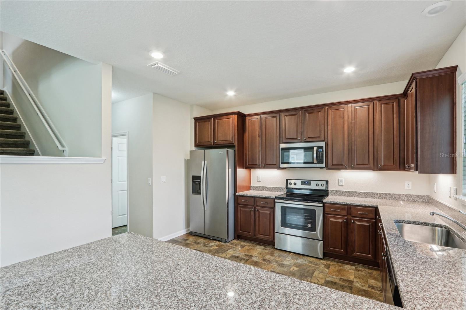 Image 15 of 39 For 14733 Durbin Island Way