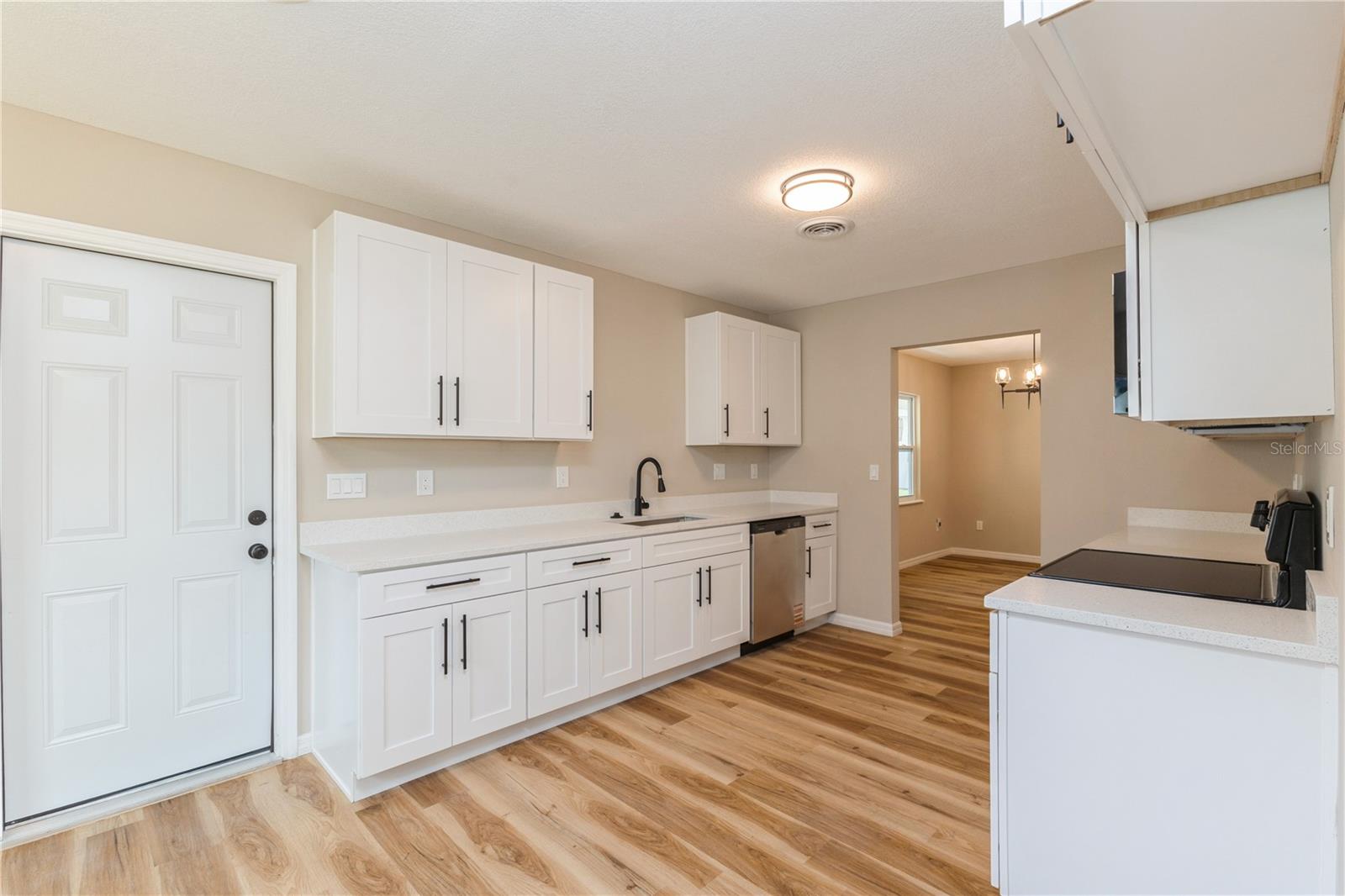 Image 10 of 15 For 5021 Saint Marie Avenue