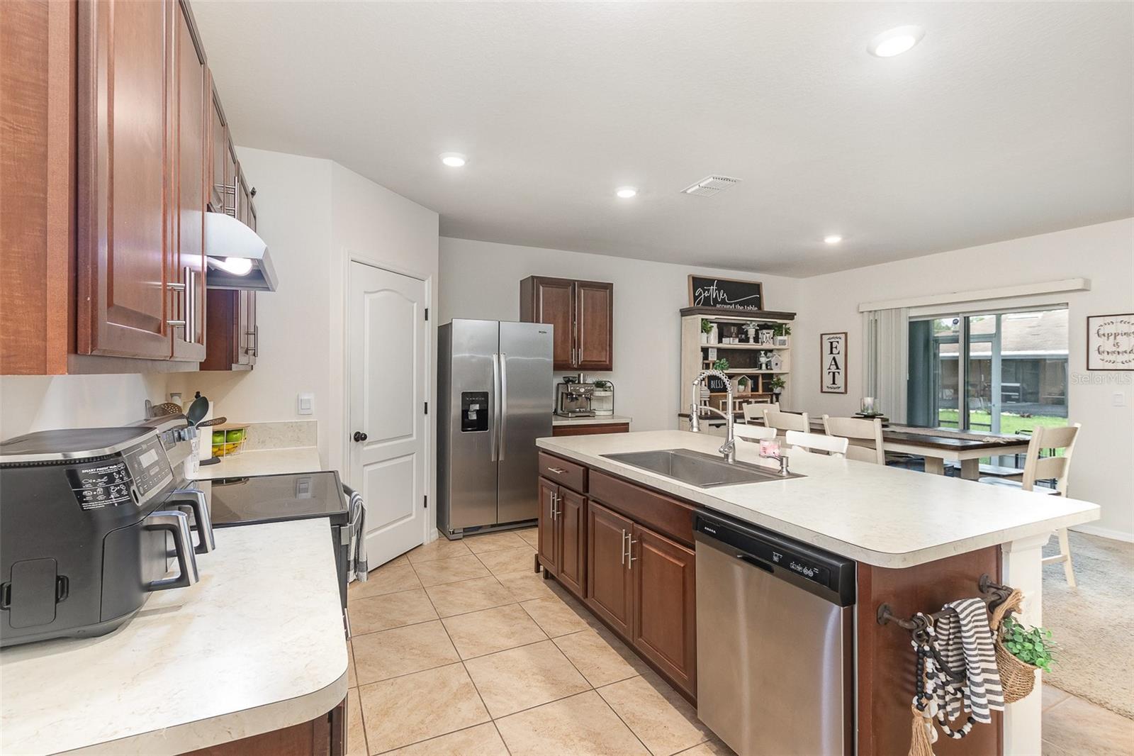 Image 8 of 27 For 1010 Morvan Lane