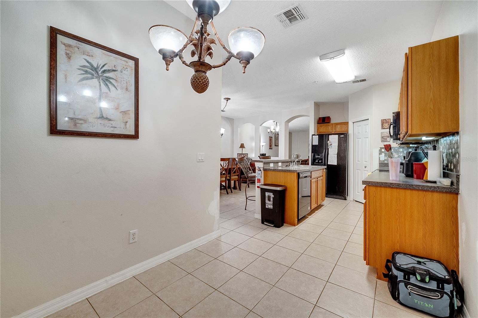 Image 12 of 38 For 2820 Oakwater Drive 2820