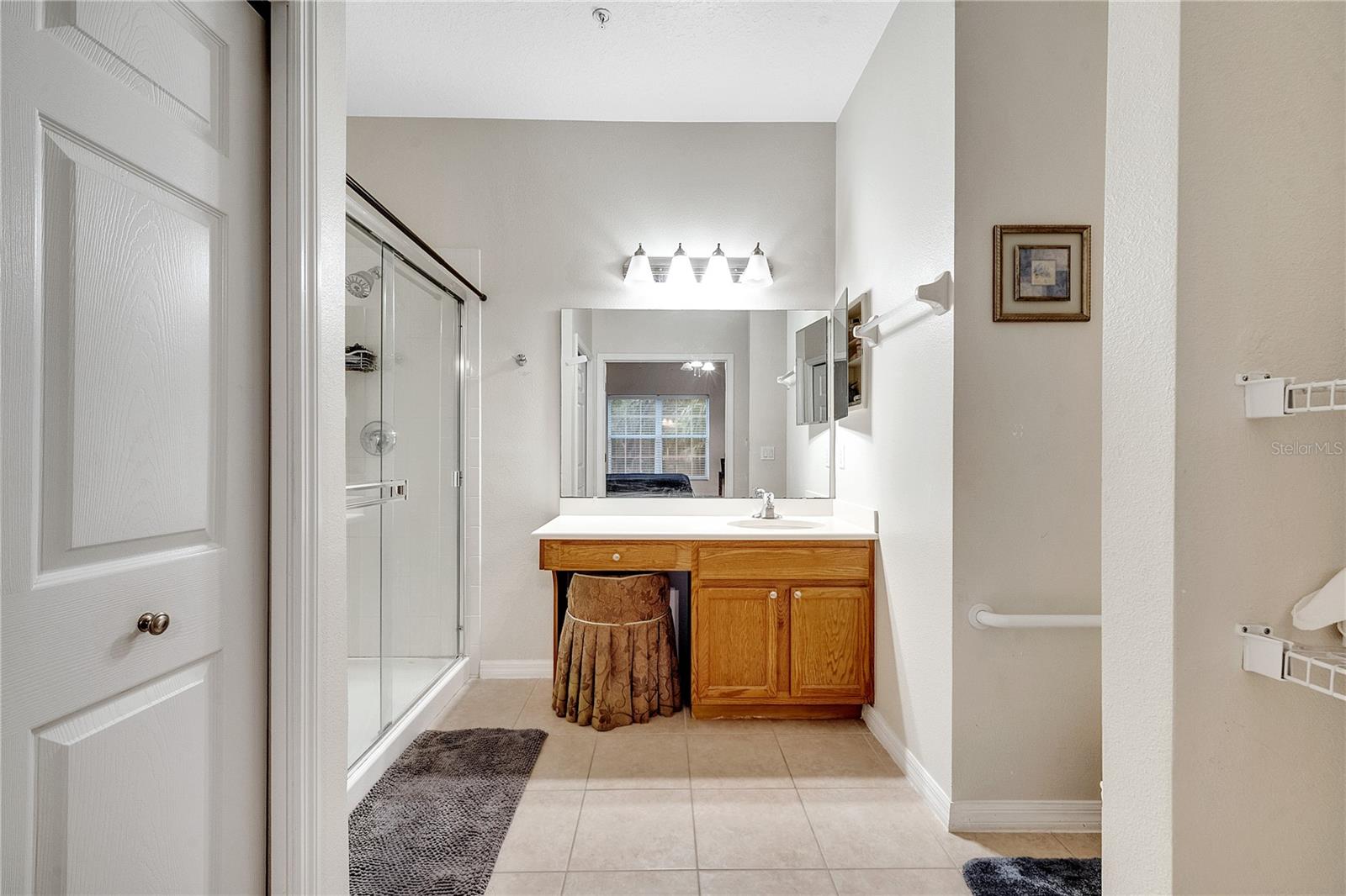 Image 21 of 38 For 2820 Oakwater Drive 2820