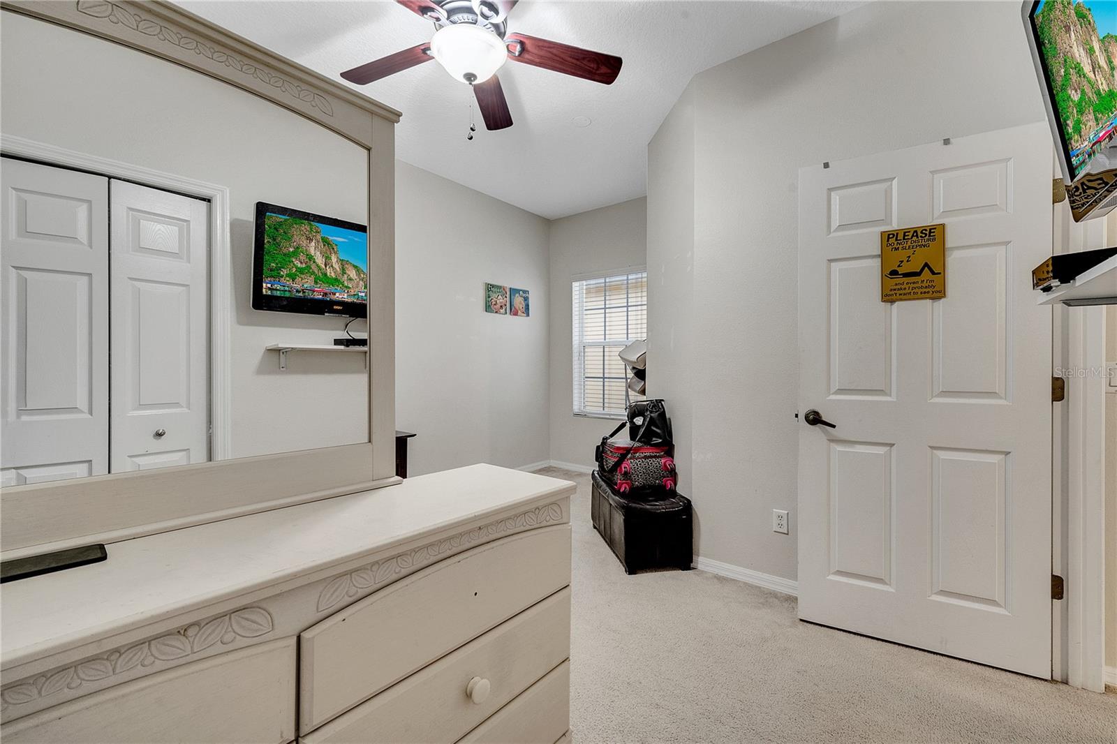 Image 29 of 38 For 2820 Oakwater Drive 2820