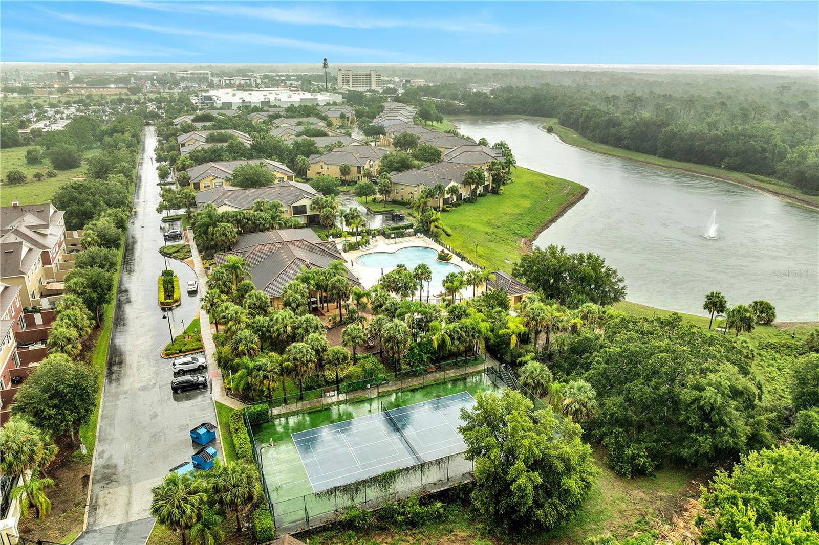 Image 32 of 38 For 2820 Oakwater Drive 2820