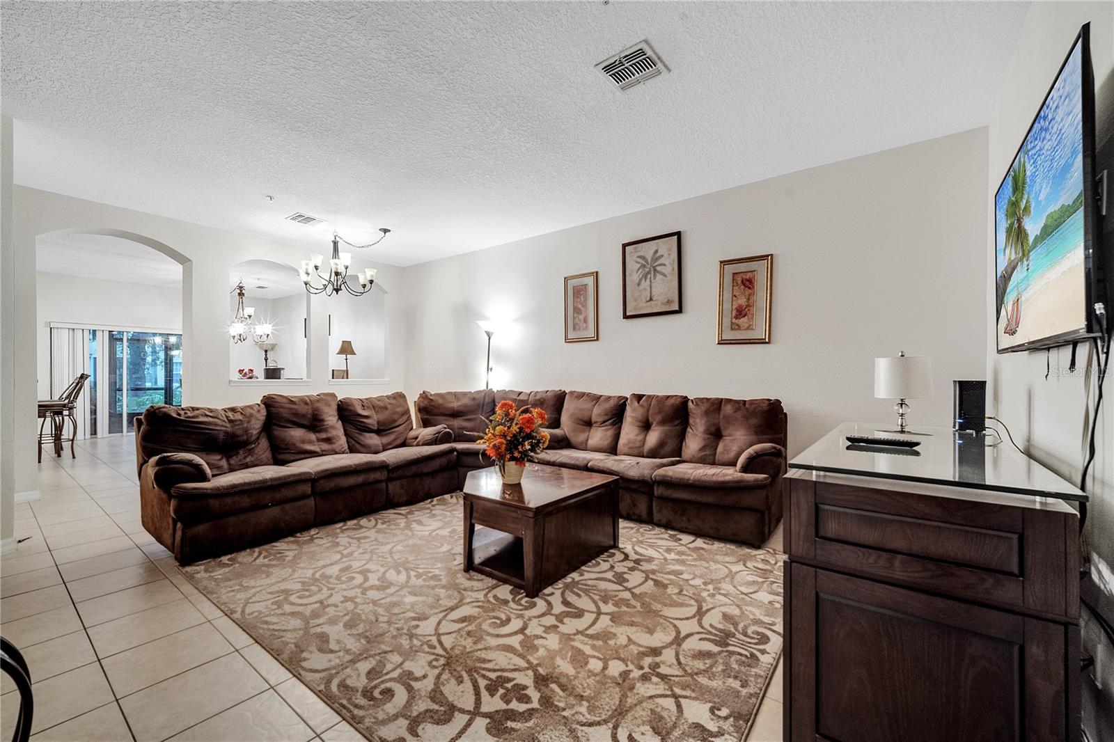 Image 6 of 38 For 2820 Oakwater Drive 2820