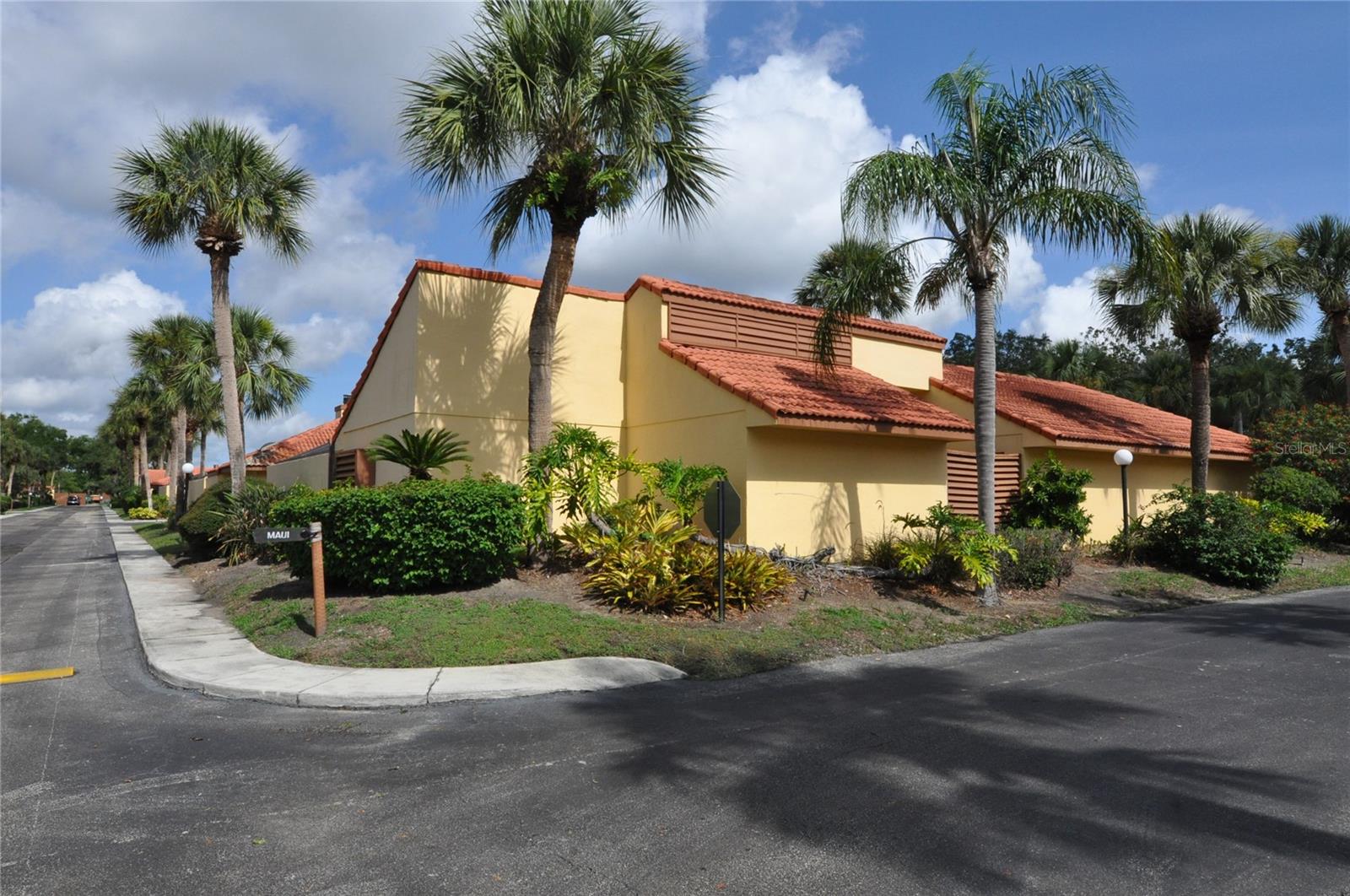 Image 40 of 51 For 5057 Maui Circle 15