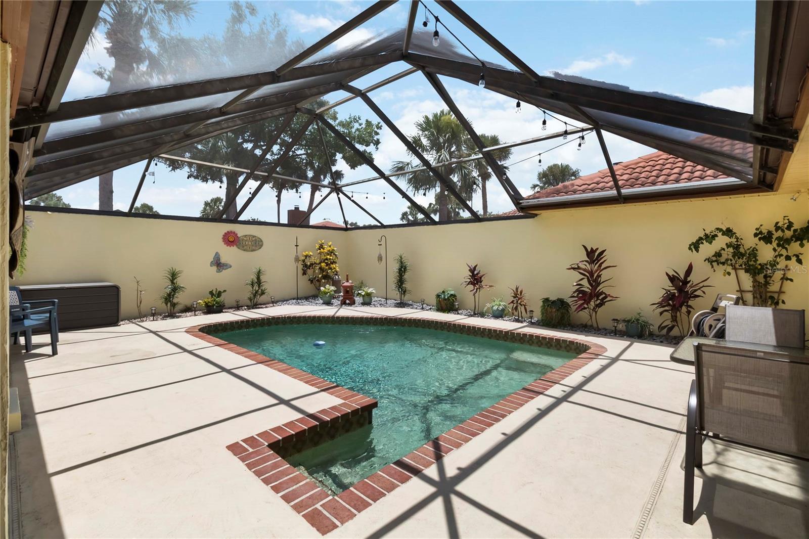 Image 7 of 51 For 5057 Maui Circle 15