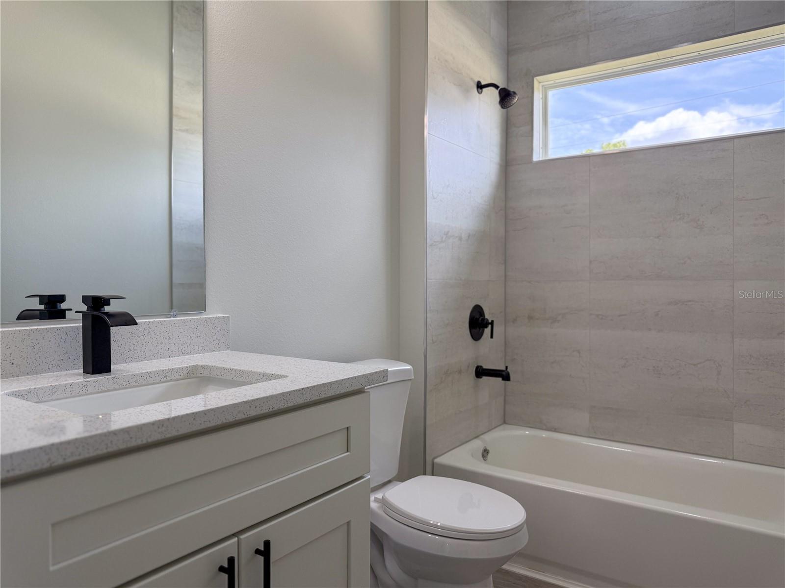 Image 12 of 30 For 6516 149 Th Lane Road