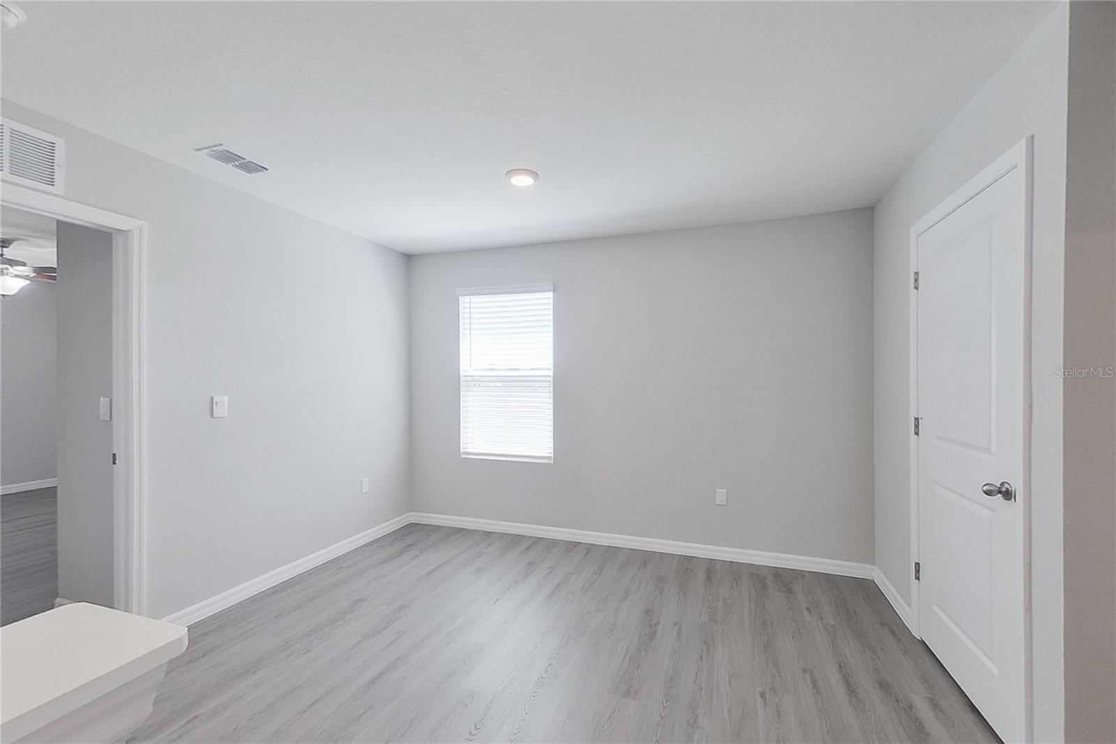 Image 8 of 25 For 8704 44th Court