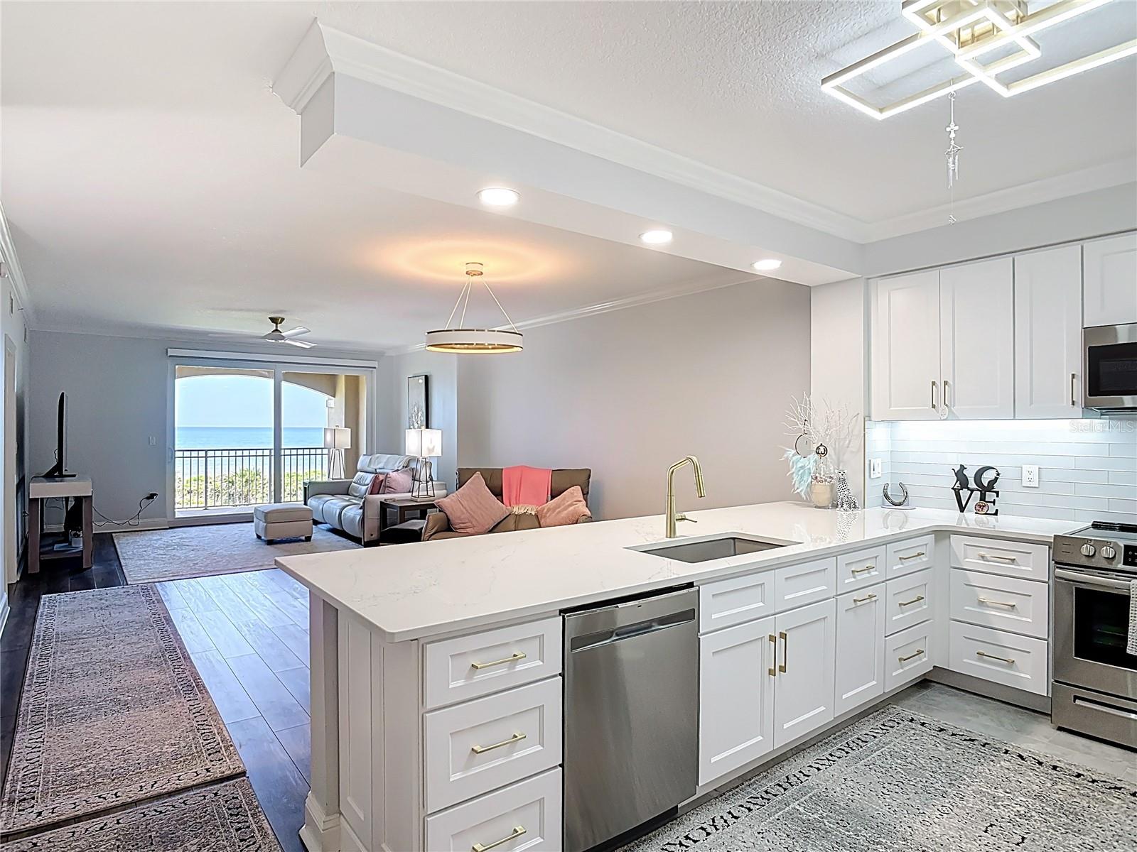 Image 4 of 56 For 60 Surfview Drive 308