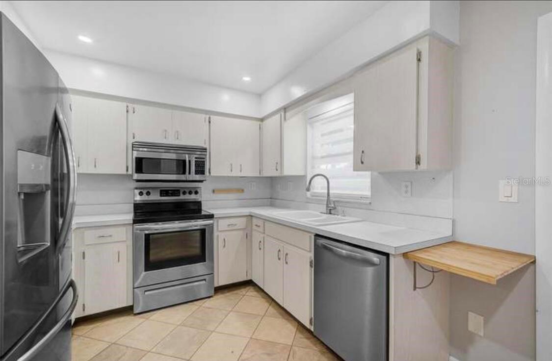 Image 14 of 34 For 2813 21st Avenue W