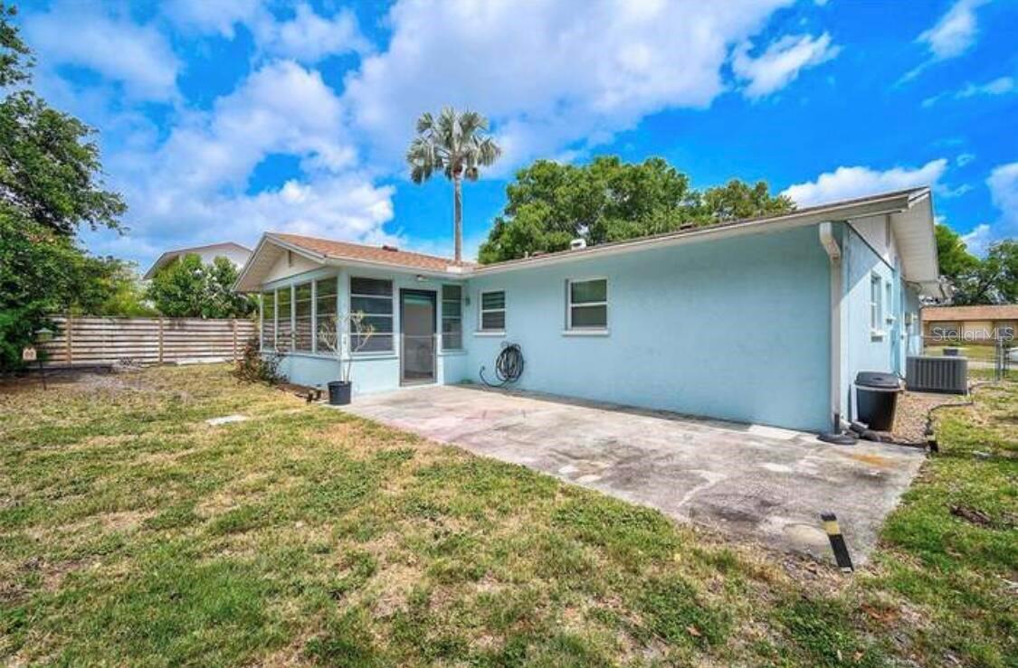 Image 31 of 34 For 2813 21st Avenue W