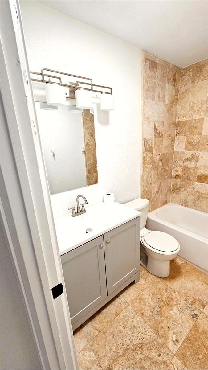 Image 15 of 23 For 530 74th Avenue N