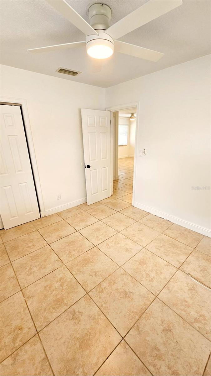 Image 18 of 23 For 530 74th Avenue N