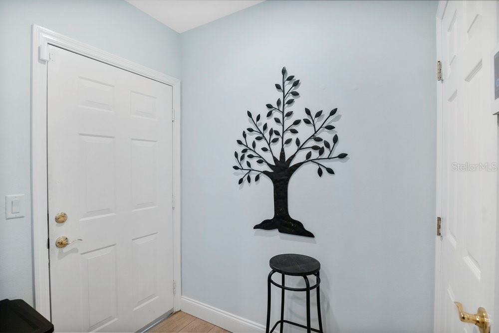 Image 36 of 47 For 901 Pine Street 2