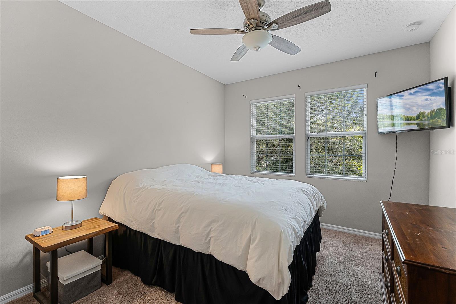 Image 15 of 28 For 14242 Desert Haven Street Ge