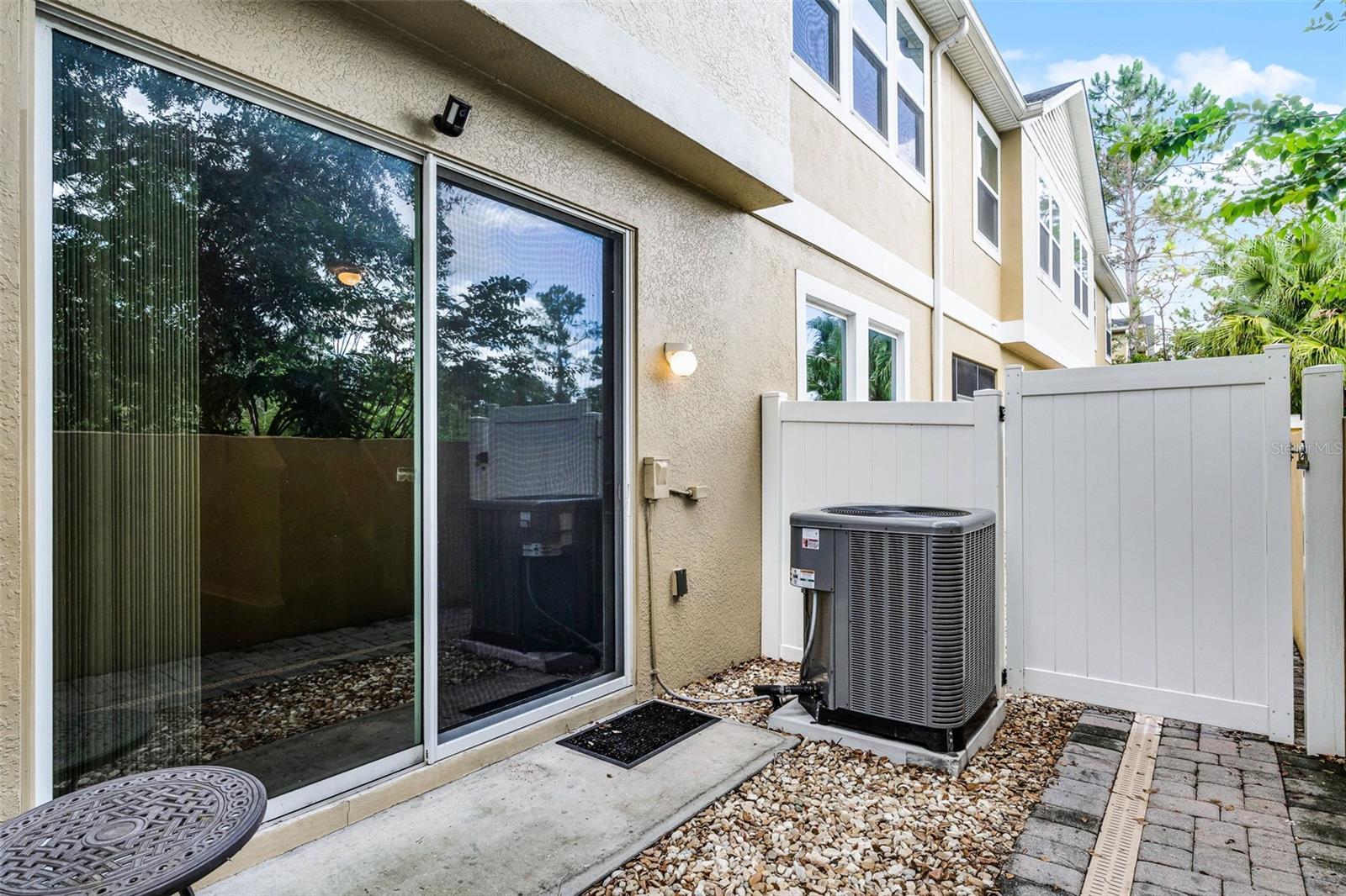 Image 22 of 28 For 14242 Desert Haven Street Ge