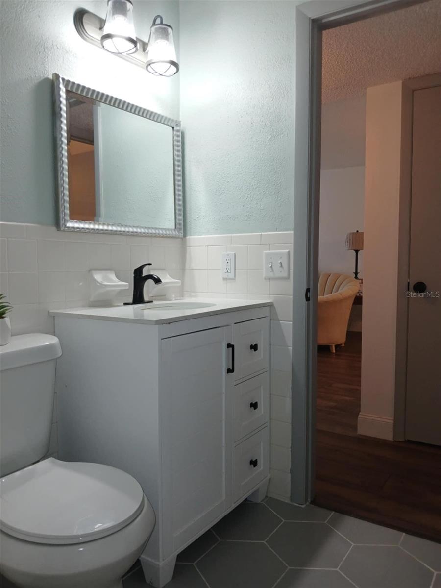 Image 17 of 27 For 2257 World Parkway Boulevard W 61