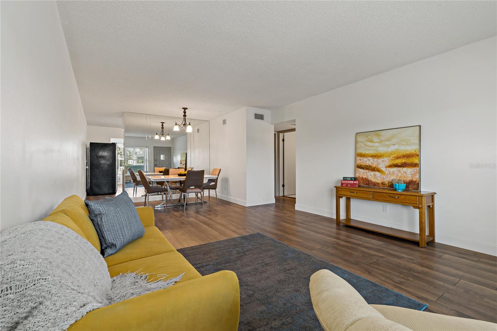 Image 3 of 27 For 2257 World Parkway Boulevard W 61