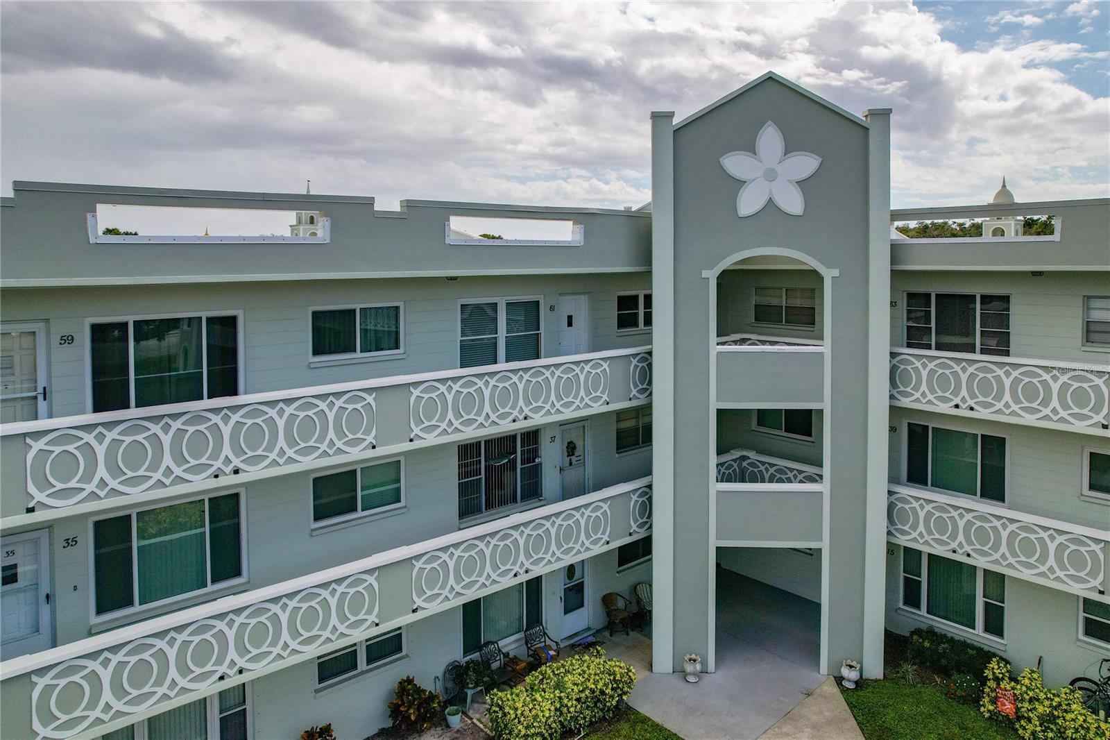 Image 31 of 41 For 2257 World Parkway Boulevard W 61