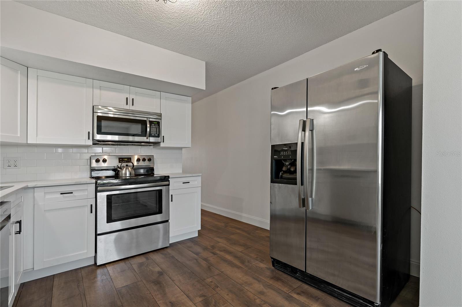 Image 8 of 27 For 2257 World Parkway Boulevard W 61